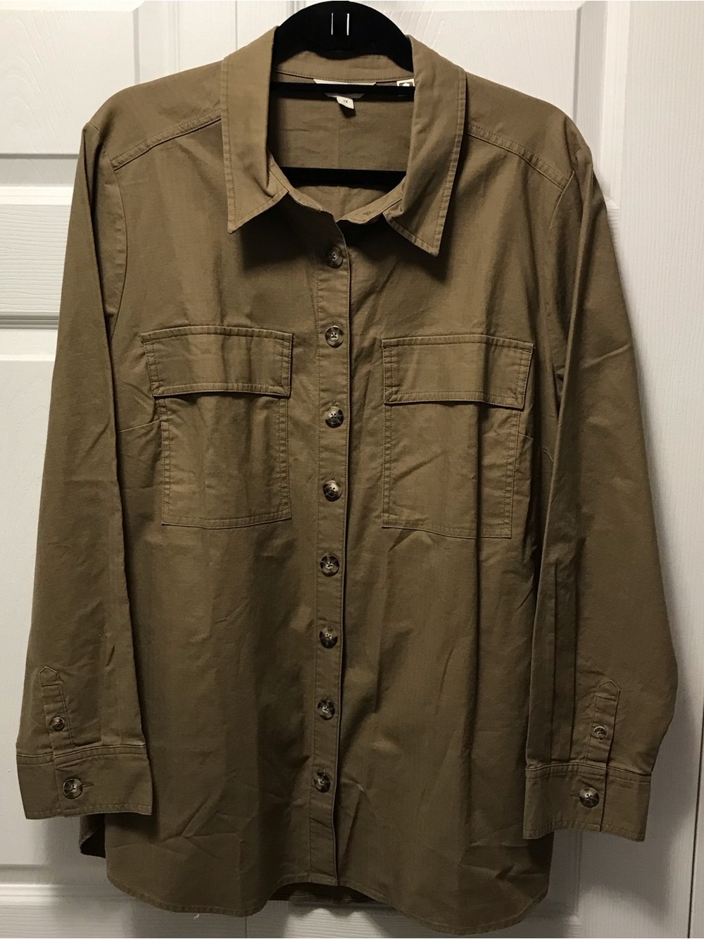 Pennington’s Women’s Olive Green Button-Down Utility Shirt